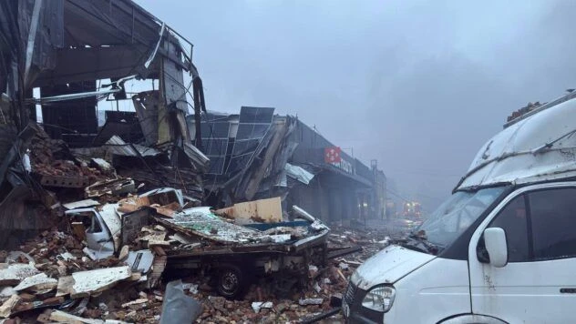 Знищено відділення Нової пошти в Києві, сортувальне депо пошкоджено